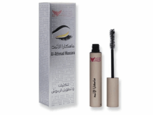 Kohl mascara for thickening eyelashes